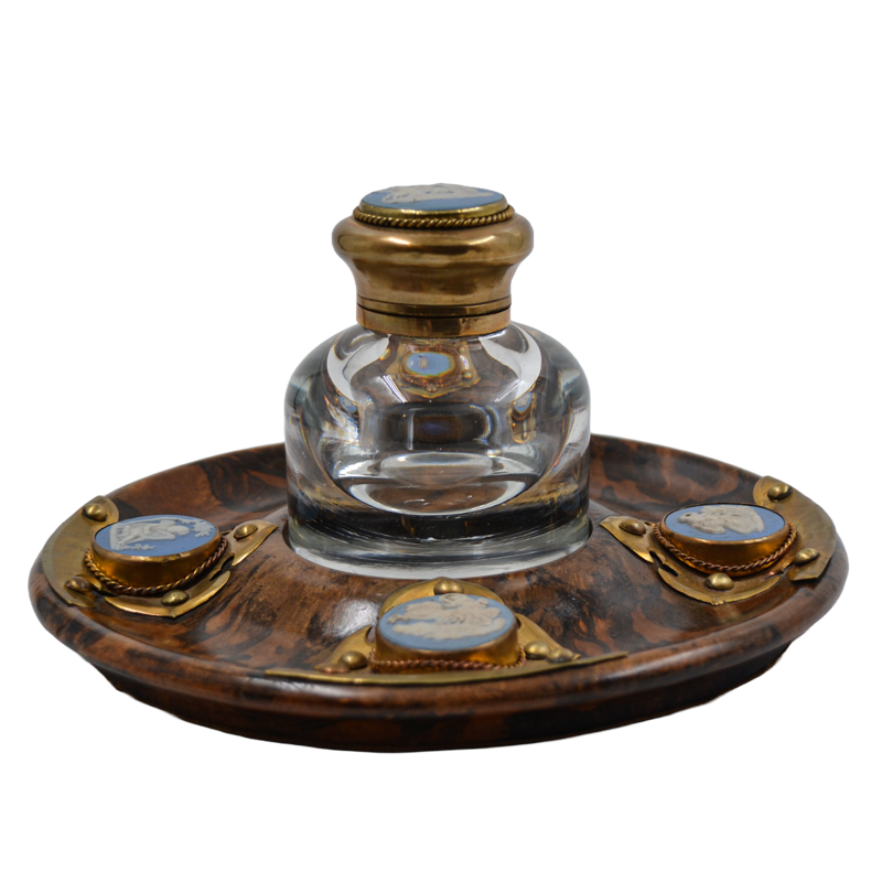Calimara bronz doré, Wedgwood - TreasureTrove