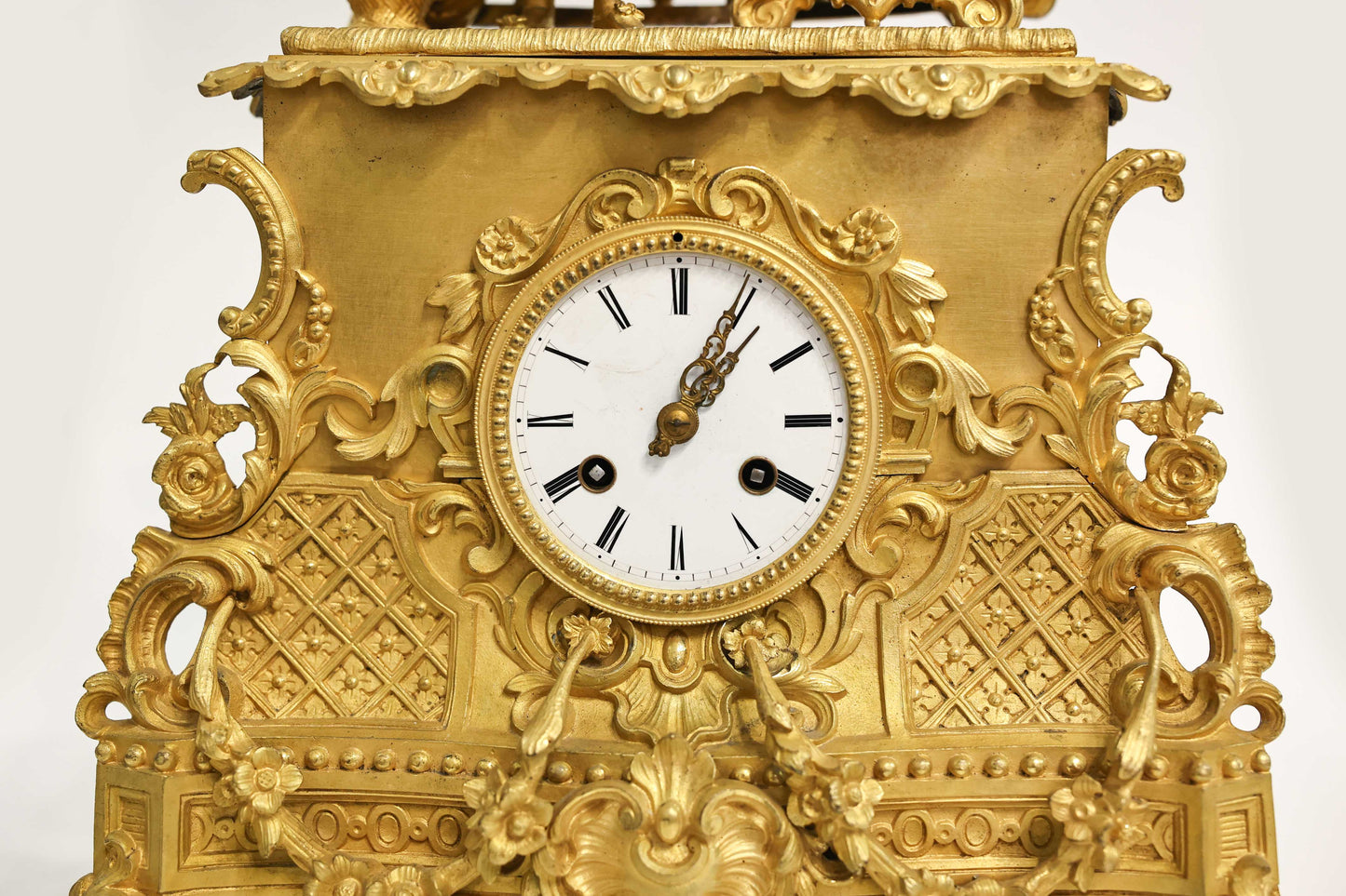 Ceas de semineu din bronz dore - Decorative