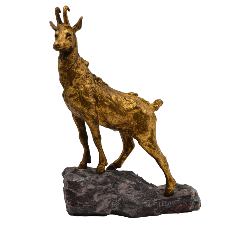 Sculptura din bronz dore, Capră neagră - TreasureTrove